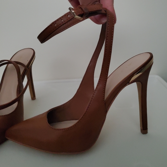 ALDO - Picture 3 of 4